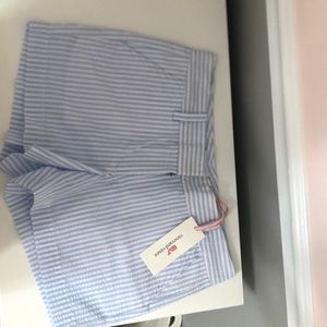 Vineyard Vines blue striped shorts
